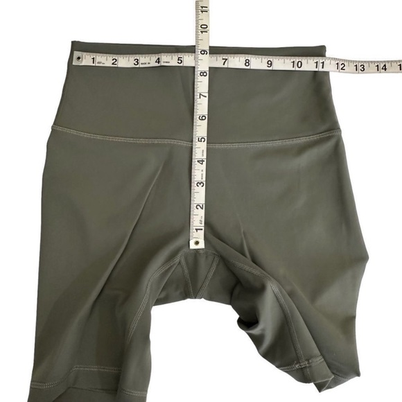 Lululemon Wunder Train High Rise Short 8" 6 Grey Sage Breathable Stretch - Picture 5 of 7